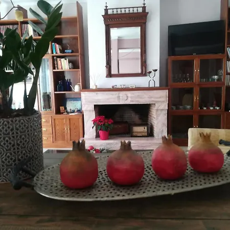 Areti' S Home Volos Esterno foto
